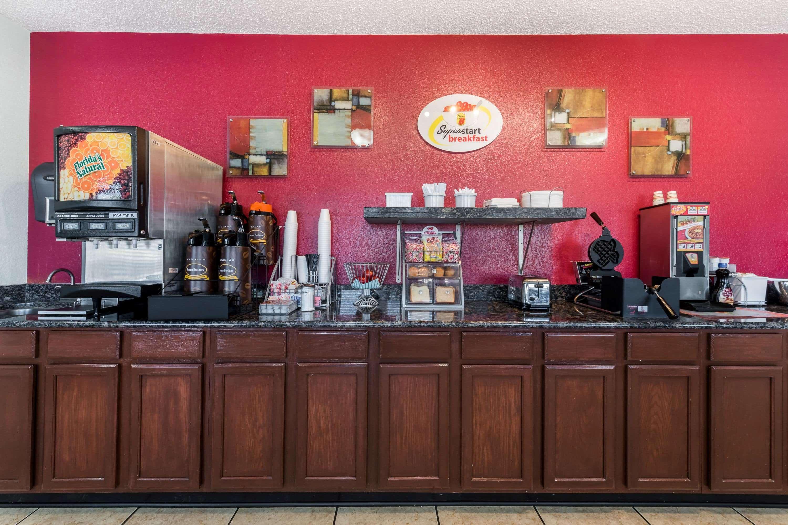 Super 8 By Wyndham Waco/Mall Area Tx Экстерьер фото