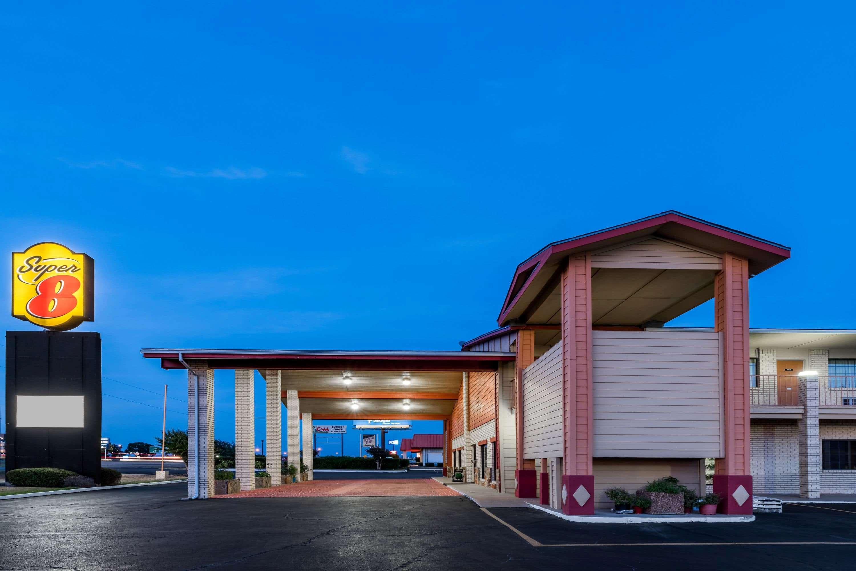 Super 8 By Wyndham Waco/Mall Area Tx Экстерьер фото