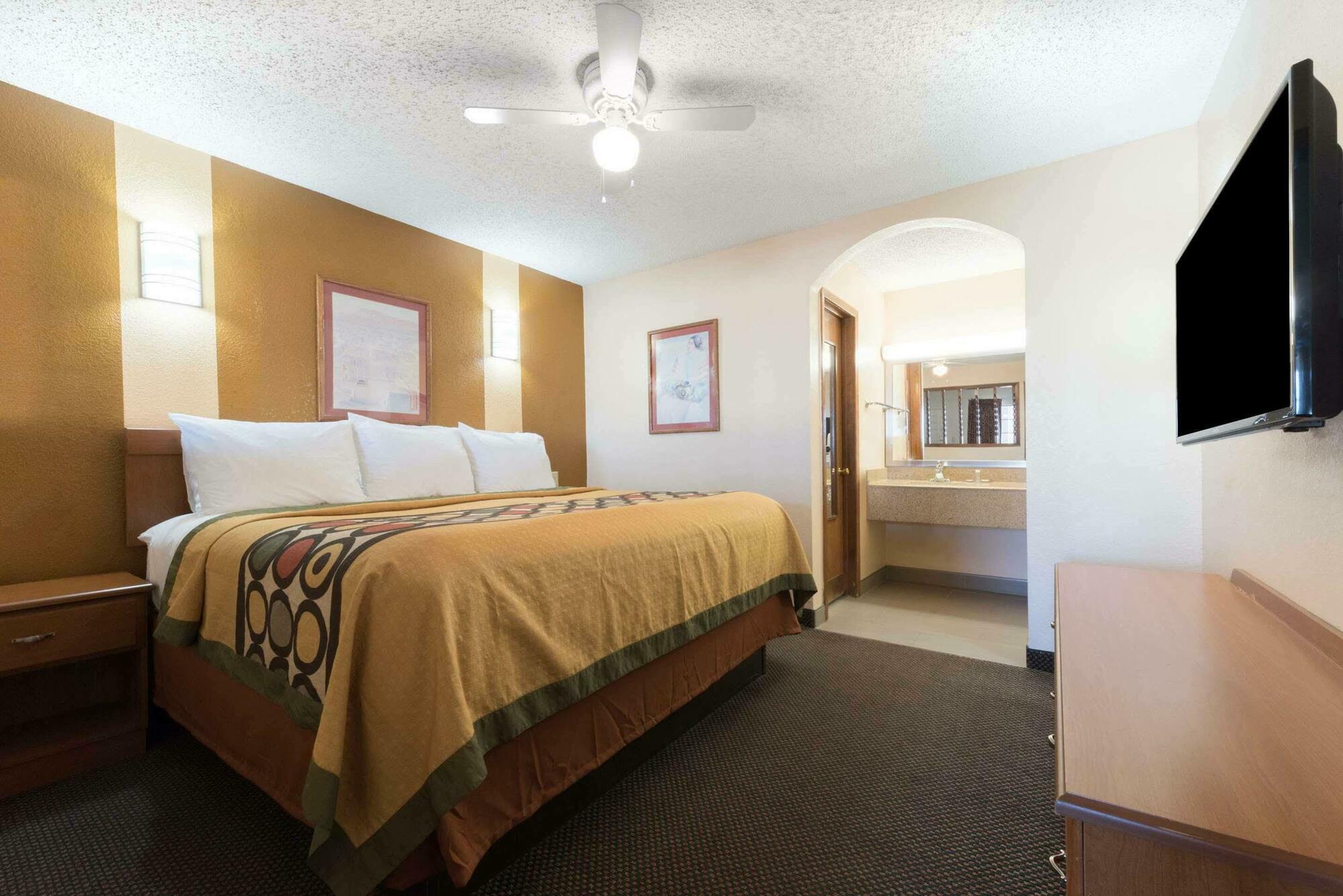 Super 8 By Wyndham Waco/Mall Area Tx Экстерьер фото